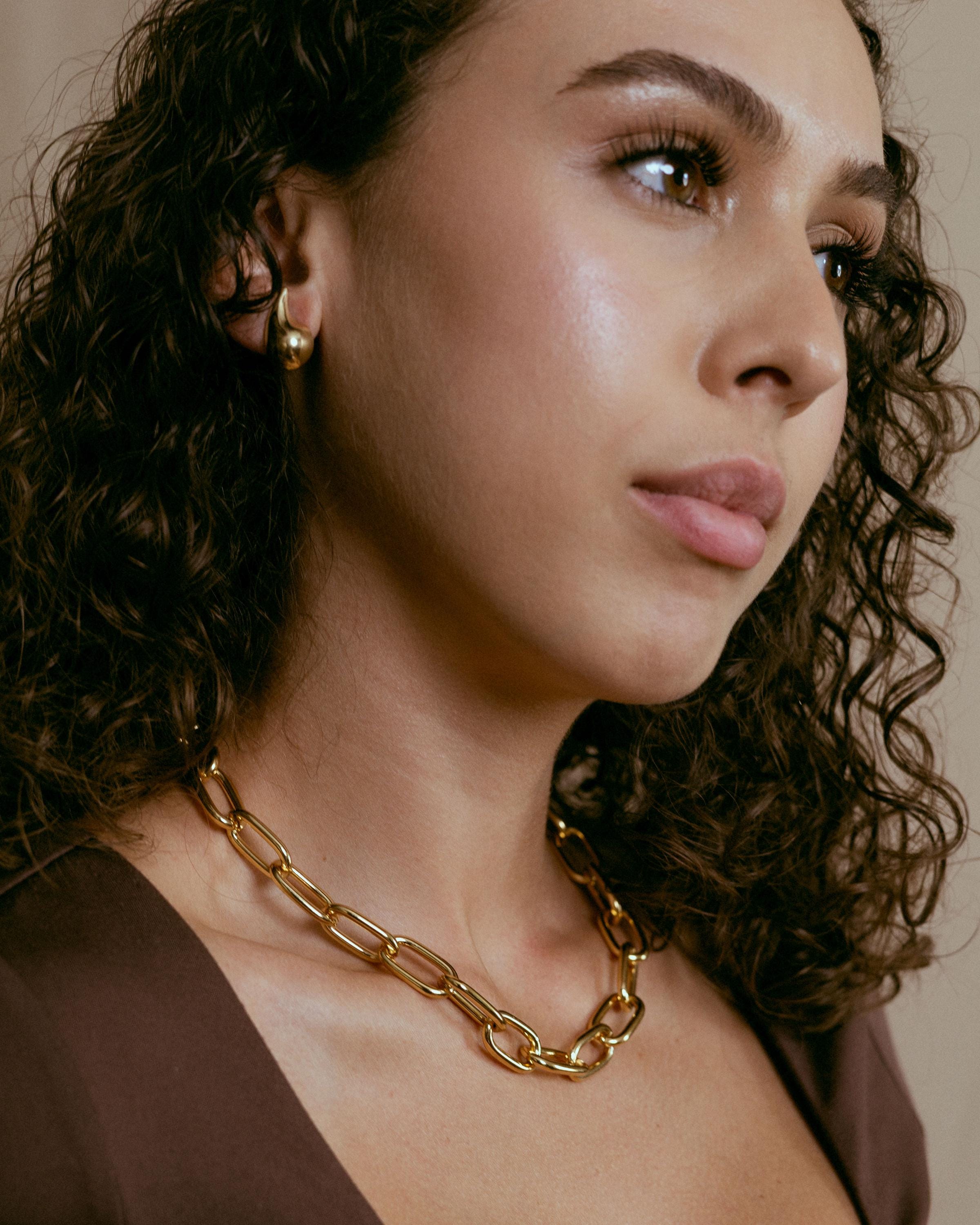 Teardrop Earrings gold plated – Chunky Dome Drop Earrings | Minimalist Statement Jewelry by Loon Concept