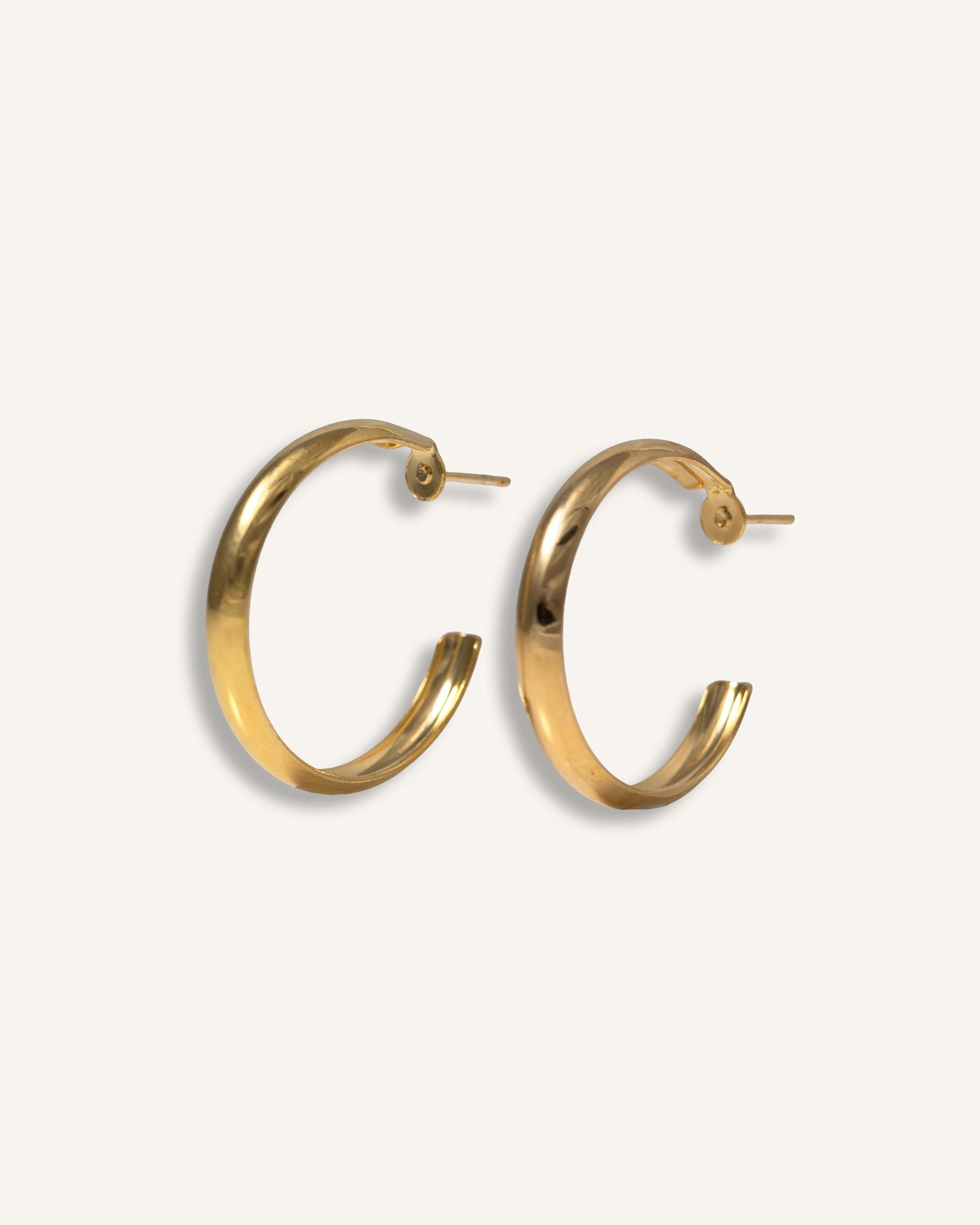 Double Hoop Earrings gold plated – Classic Chunky Hoops | Modern Everyday Jewelry by Loon Concept