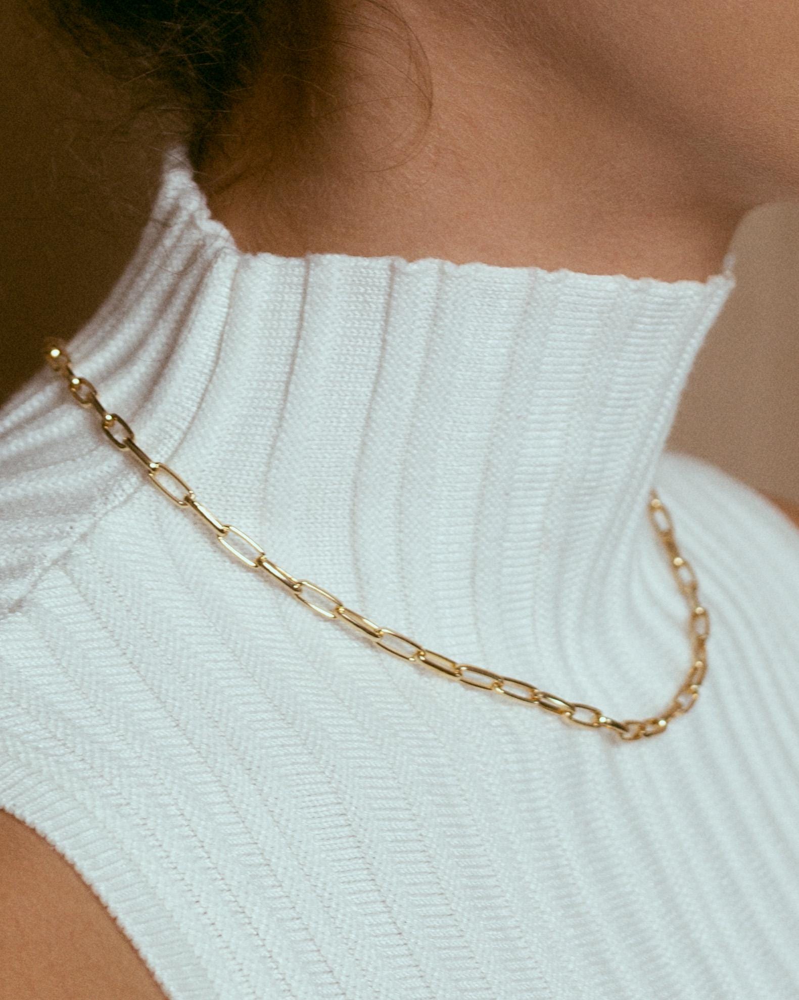 Paperclip Chain Necklace gold plated – Minimalist Everyday Jewelry | Classic Layering Chain by Loon Concept