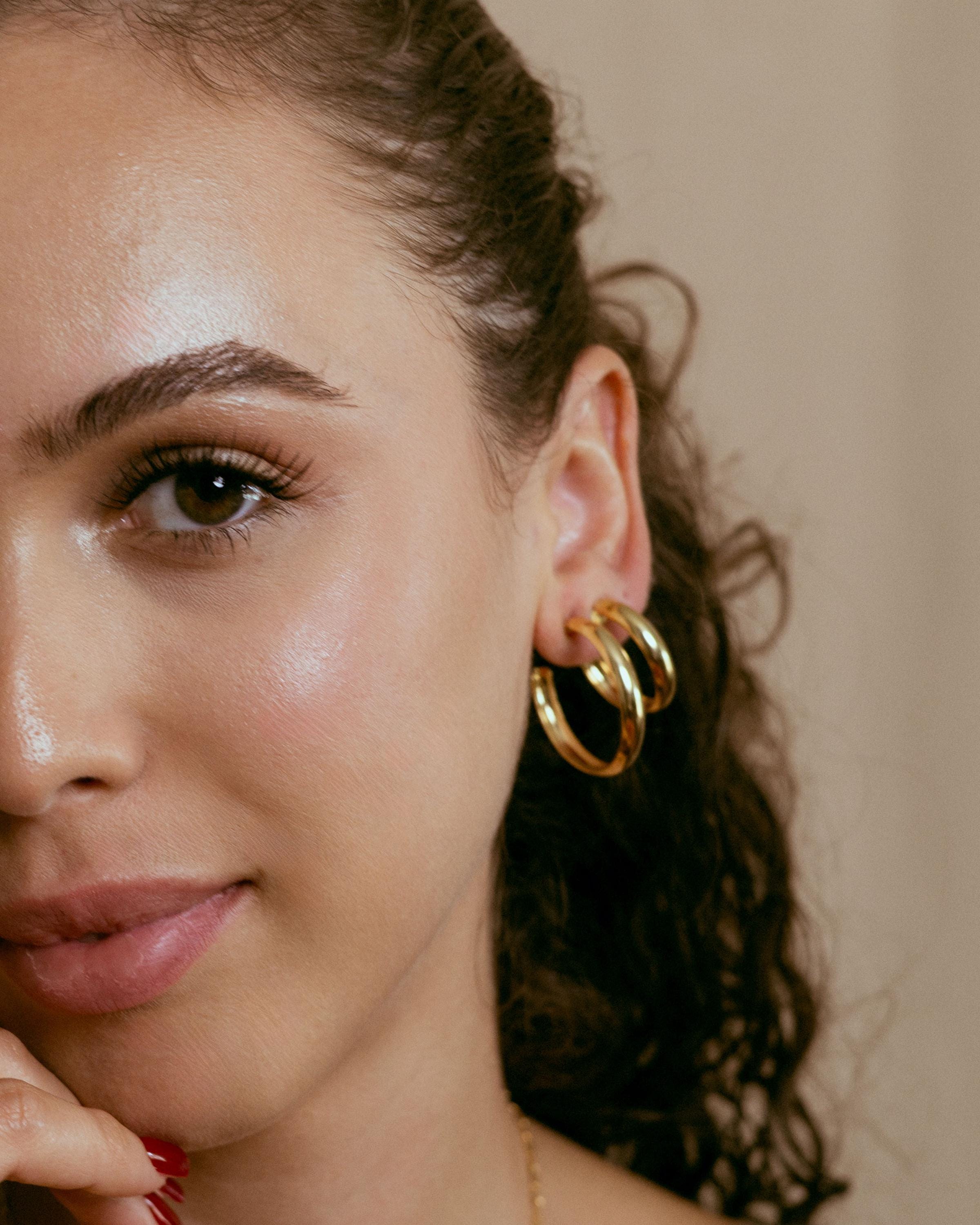 Double Hoop Earrings gold plated – Classic Chunky Hoops | Modern Everyday Jewelry by Loon Concept