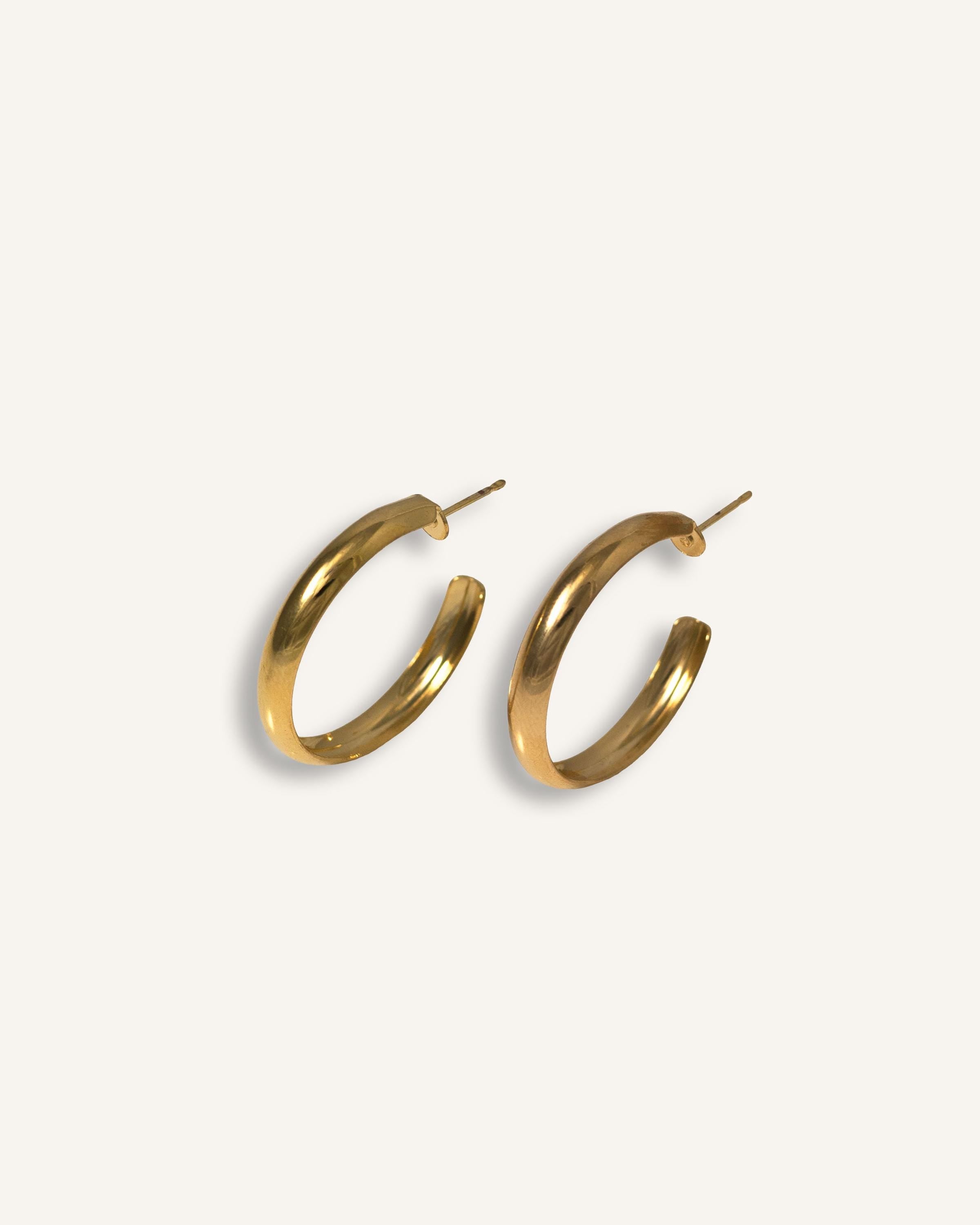 Double Hoop Earrings gold plated – Classic Chunky Hoops | Modern Everyday Jewelry by Loon Concept