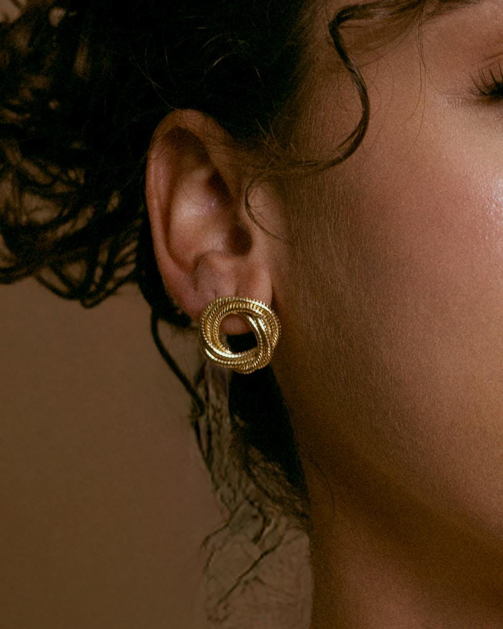 Knot Earrings gold plated – Textured Retro Studs | Vintage Inspired Statement Jewelry by Loon Concept