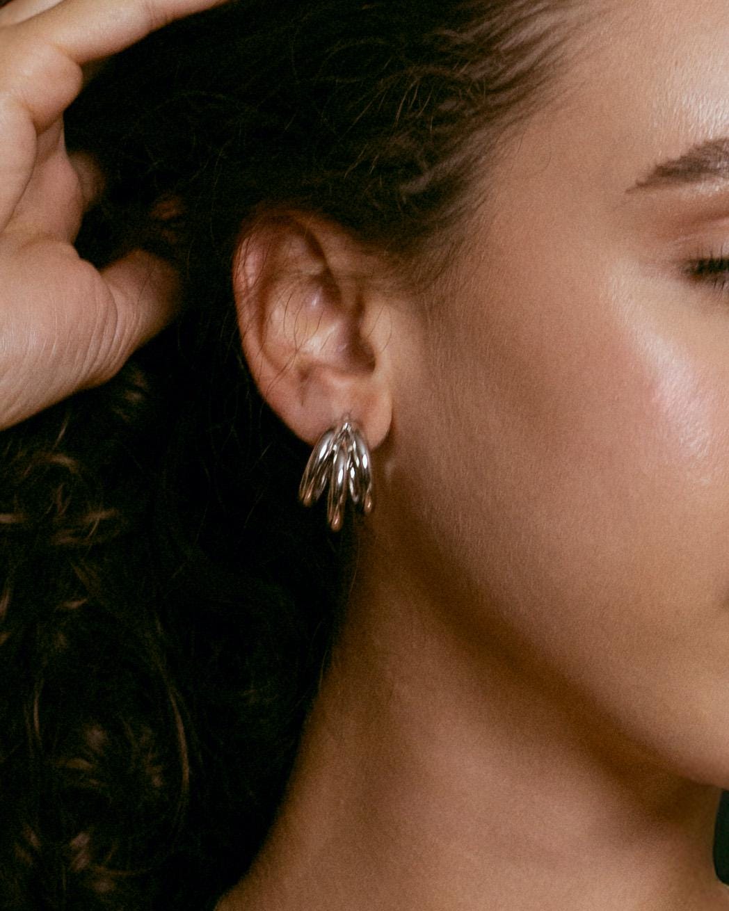 Chunky Dome Hoop Earrings rhodium plated – Bold Modern Silver Hoops | Statement Jewelry by Loon Concept