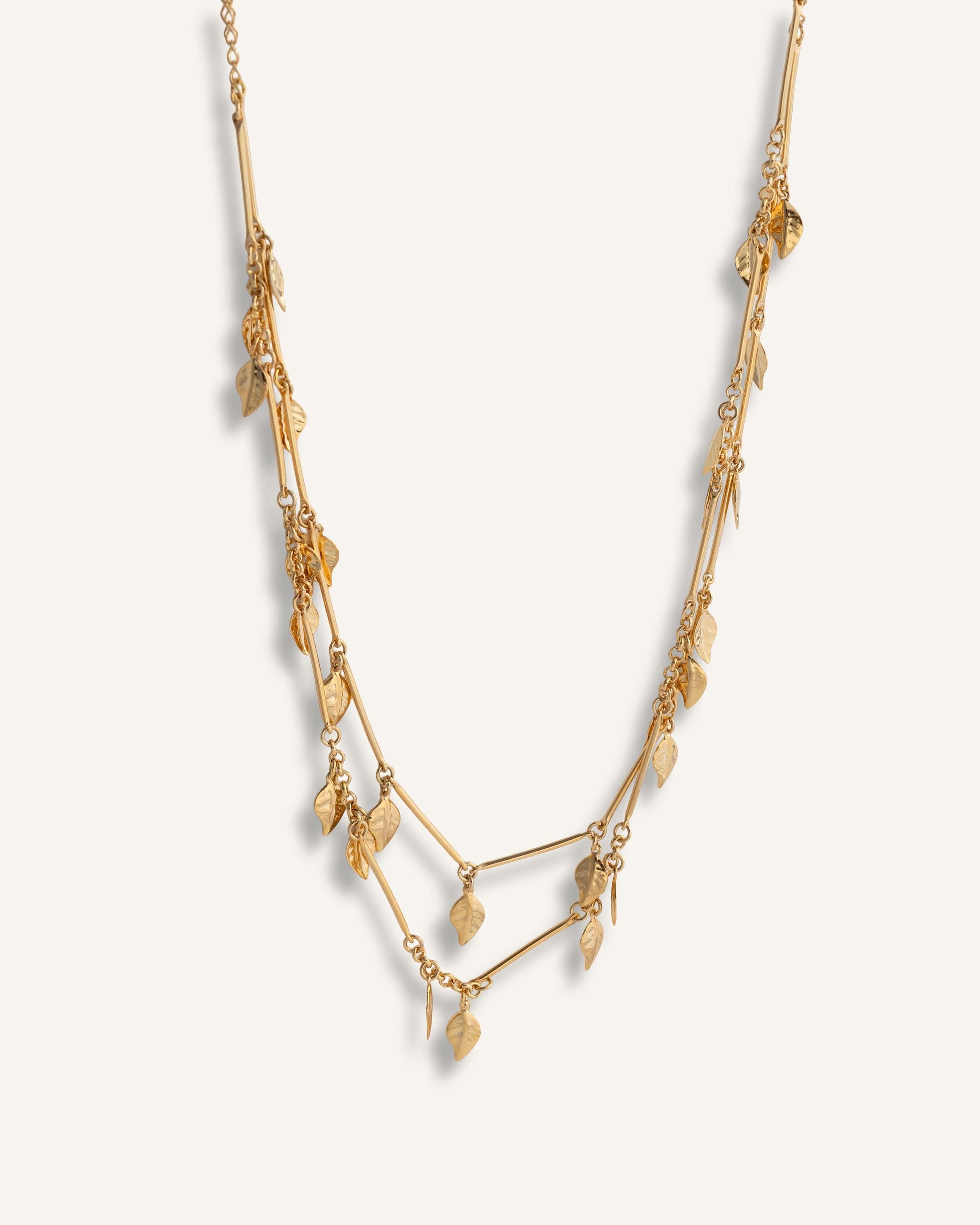 Leaf Charm Necklace gold plated – Layered Chain Necklace | Nature Inspired Jewelry by Loon Concept